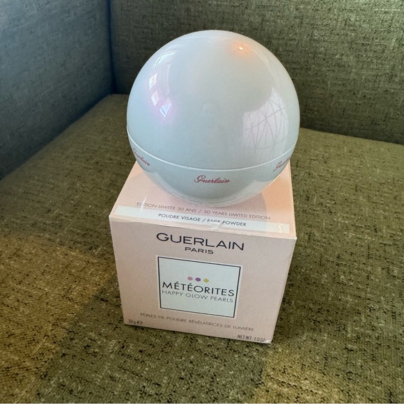 🩷 Guerlain Meteorites Happy Glow Pearls 30 years LE 🩷 - Picture 3 of 10